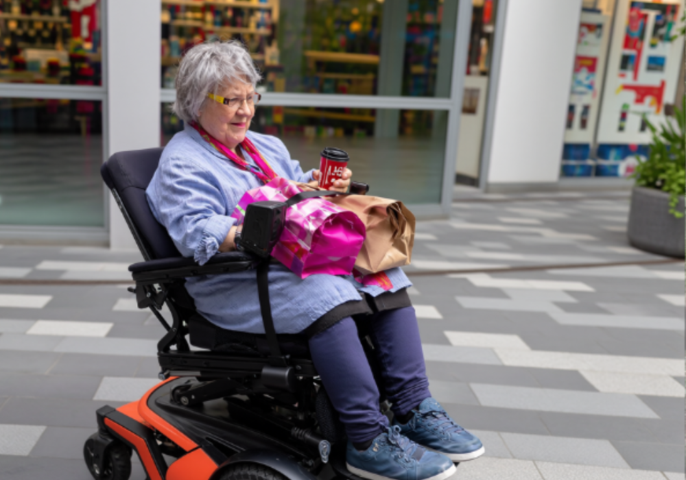 Wheelchair women's fashion: advice from our community of wheelchair users.